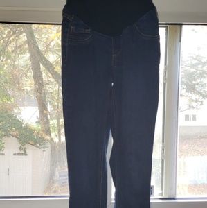 Maternity skinny jeans